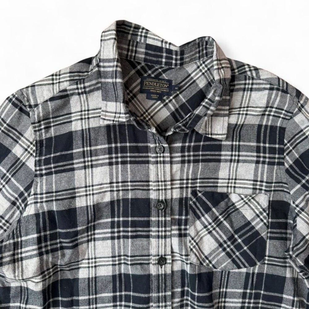 Pendleton Black & Grey Button Down Flannel Shirt … - image 3